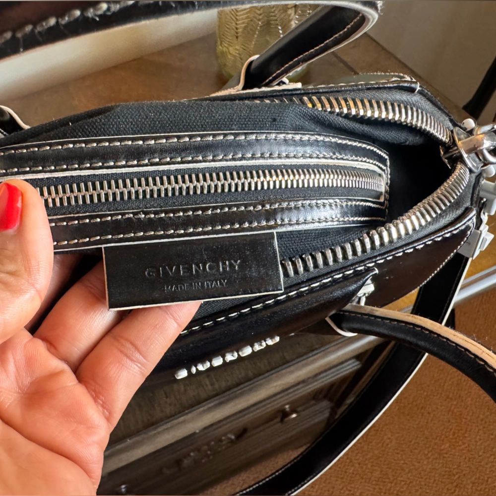 Givenchy antigona ( small ) - Picture 9 of 14